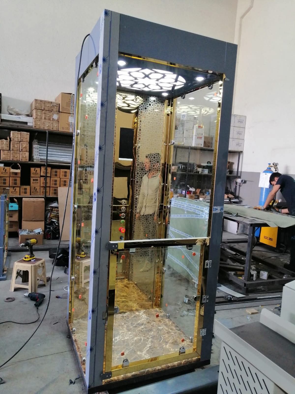 İstege Özel Kabinler