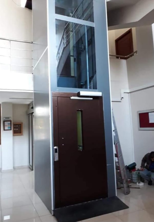 Yatay Engelli Asansörü